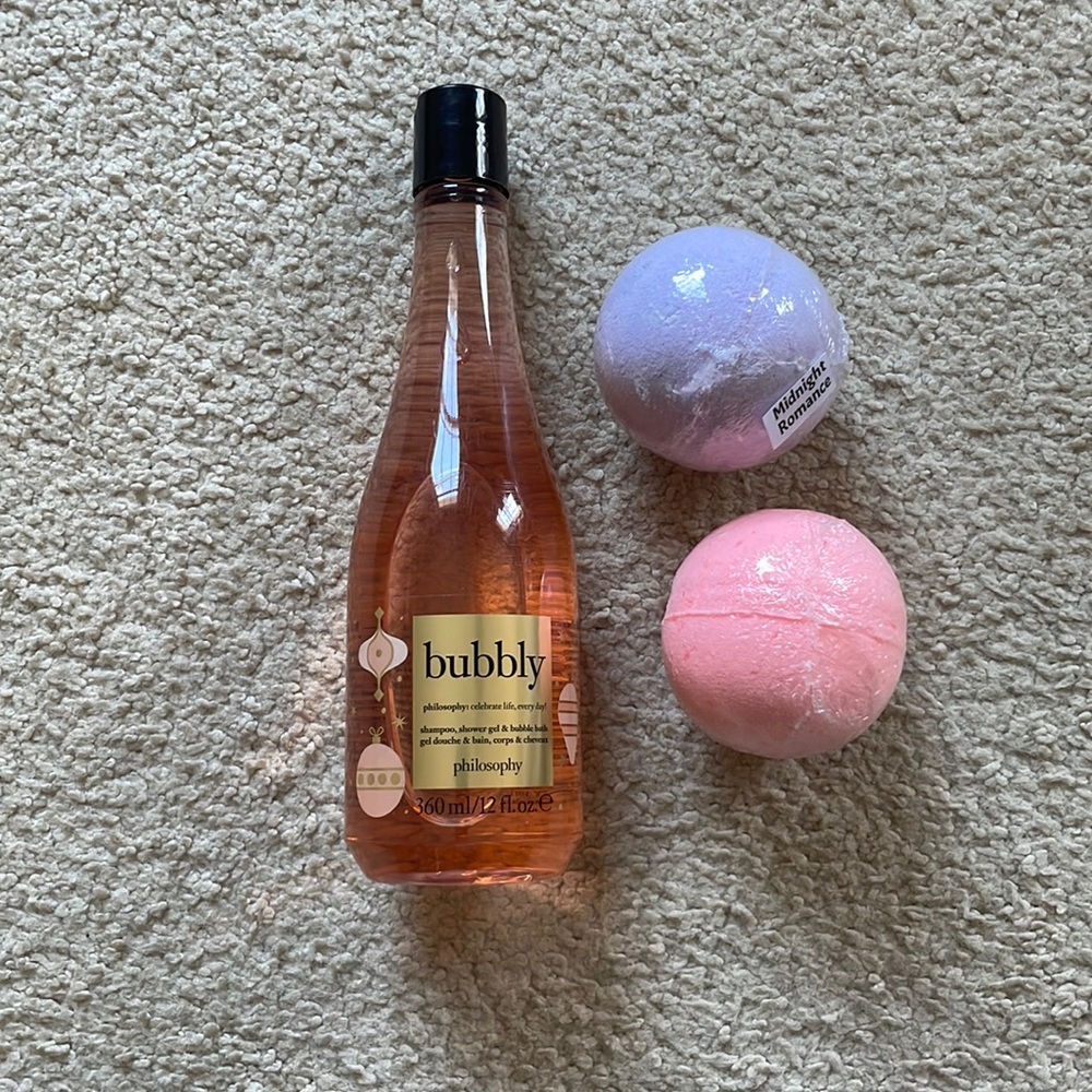 Philosophy body wash and bath bombs